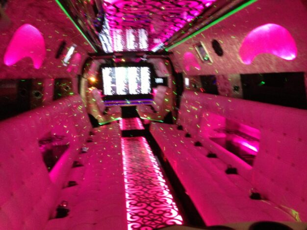 White 16 Seater H2 Stretch Hummer